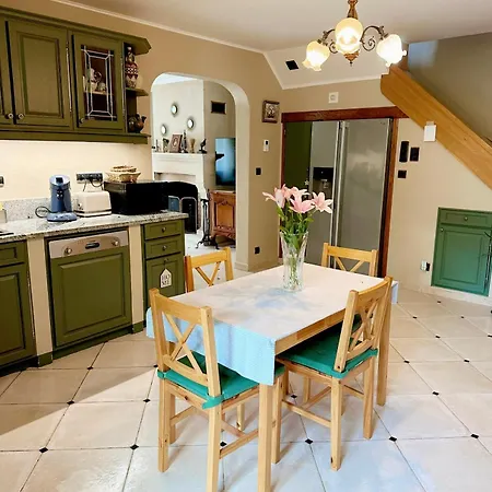 Maison Tres Belle Holiday home *