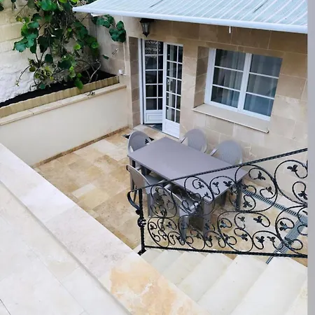 Holiday home Maison Tres Belle *